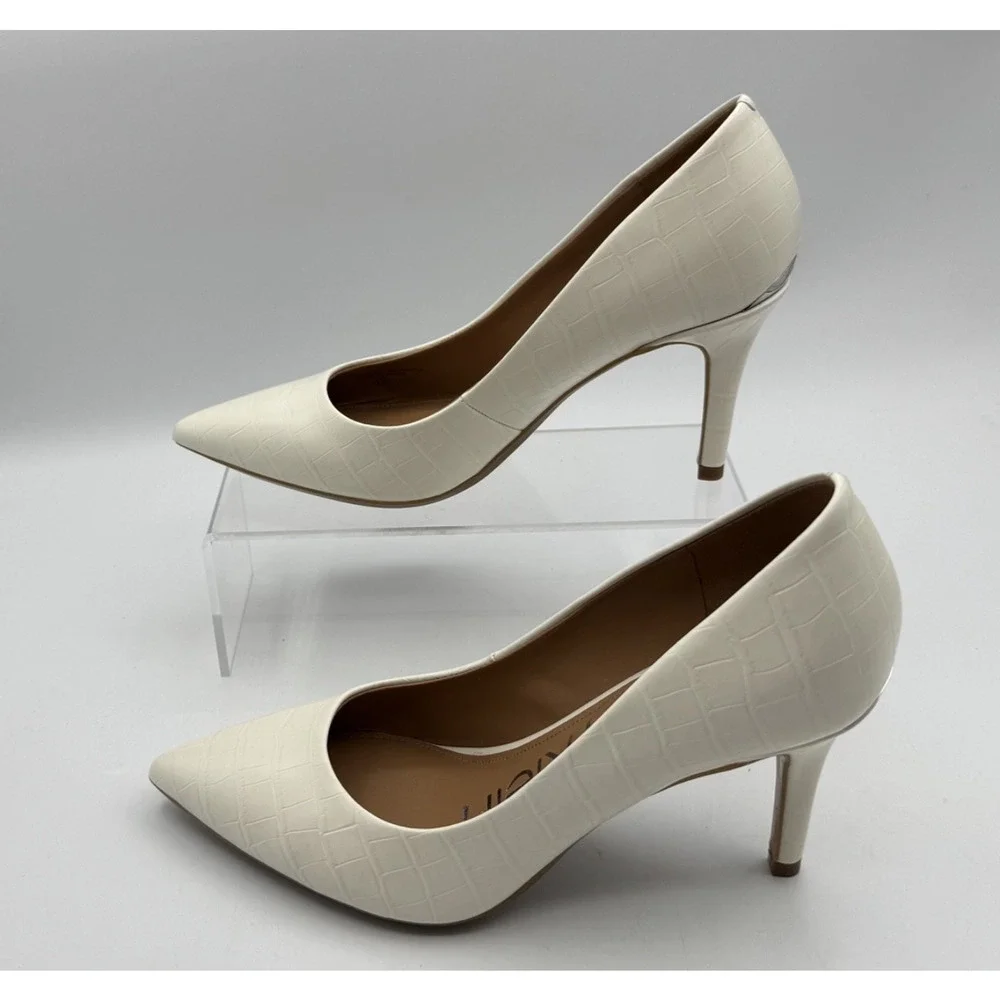 Calvin Klein Gayle Pumps White Leather Size 6.5M, SLIP-ON, Pointed Toe, NIB